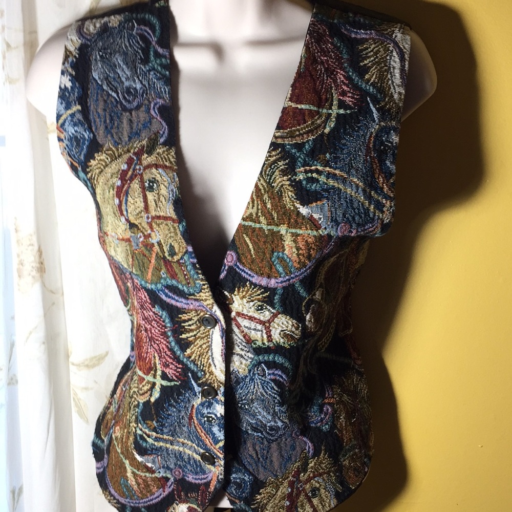 HORSE VEST CAROUSEL. WESTERN STYLE PONY HORSE